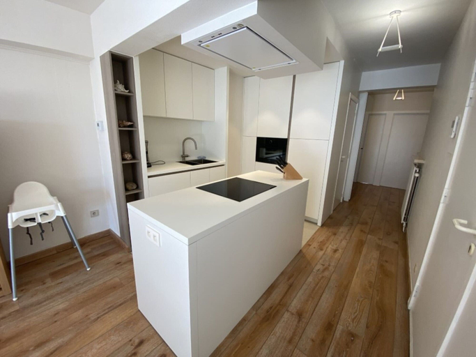 Private kitchen 3, Apartment in Knokke-heist Near the Beach, West-Vlaanderen