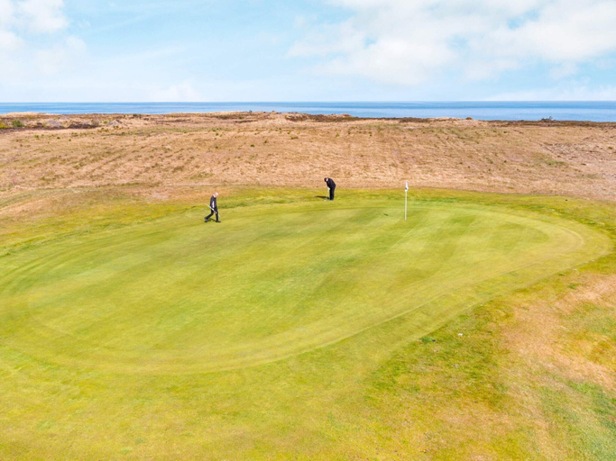 Golf 4, 4 Star Holiday Home in Laeso, Læsø
