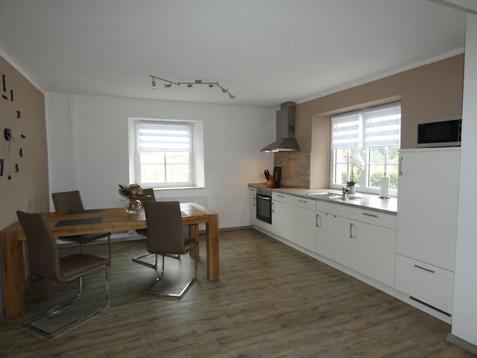 Private kitchen 2, Neuendorf Hillside Haven, Eifelkreis Bitburg-Prüm