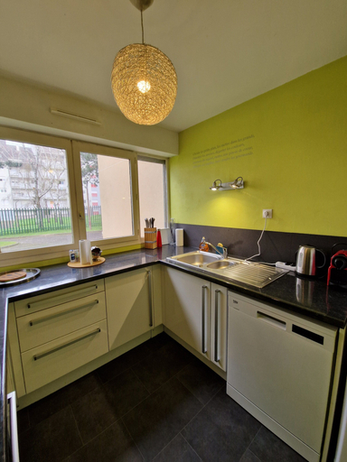 Private kitchen 3, Cozy City Retreat With Balcony, Le Mans, Sarthe
