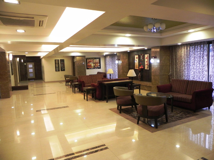 Public Area 2, Hotel Reeva, Ahmadnagar