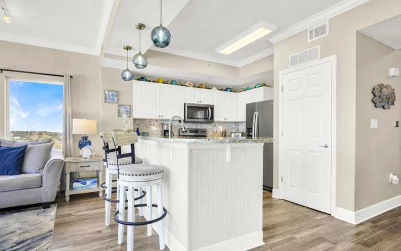 Living area 5, Sapphire Shores - Beachfront With Chair Setup, Bay