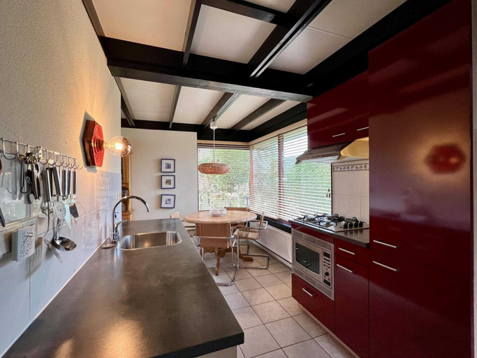 Private kitchen 5, Bungalow for 4 People in Wildrijk, Zijpe