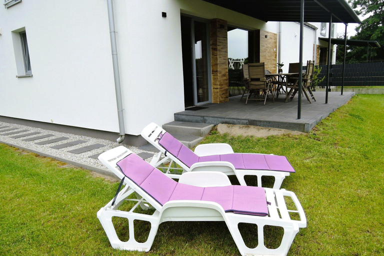 Balcony 4, Luxury Holiday Home for 20 People, Kamień