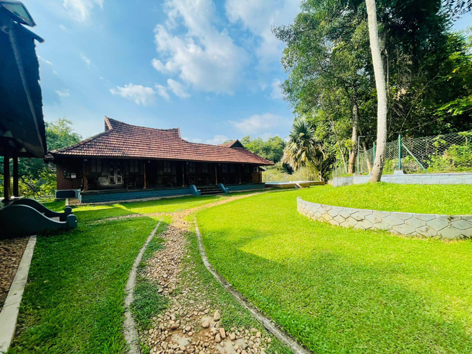 Others 2, 7th Heaven Serviced Villas, Idukki
