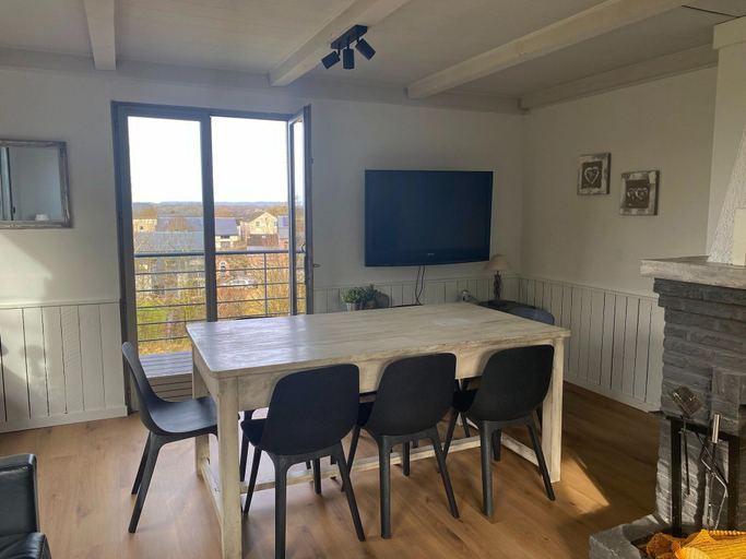 Dining, Chalet in Weris Near Durbuy Forests, Luxembourg