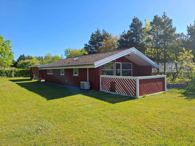 Others 3, 4 Person Holiday Home in Ulfborg, Holstebro