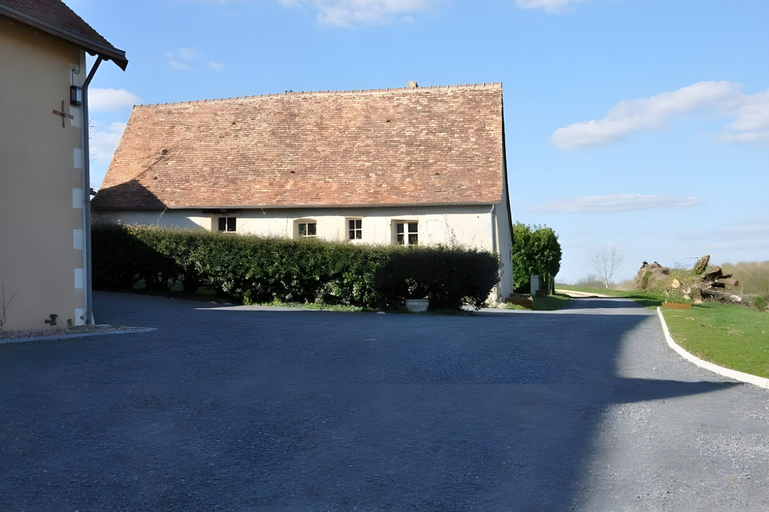 Exterior 2, Relaxing Nature Stay in Thoree-les-pins, Sarthe