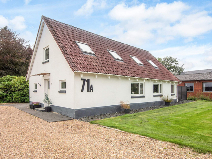 View from property 3, 4 Star Holiday Home in Henne, Varde