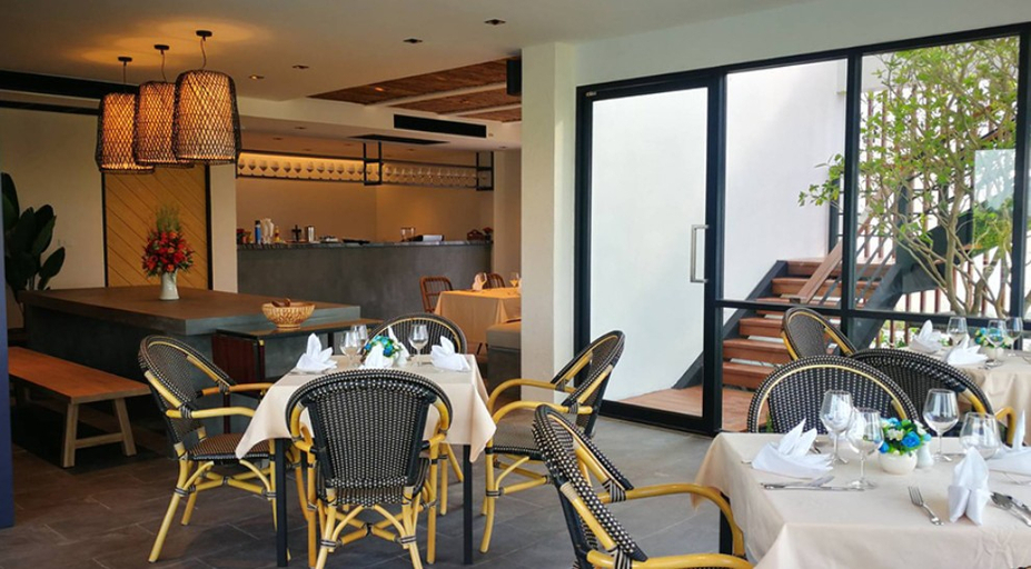 Food & Drinks 5, Saksiam Lakeside Resort, Sai Noi