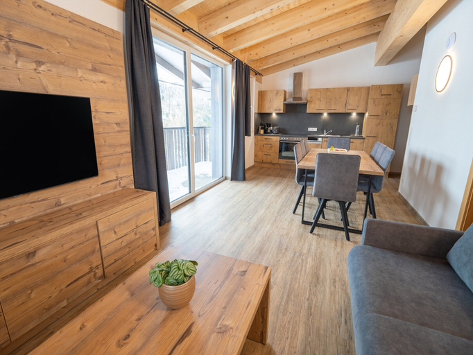 Living room, Spacious 4-bedroom Penthouse in Katschberghohe, Tamsweg