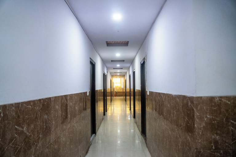 Lobby 1, Hotel Ved & Restaurant, Agra