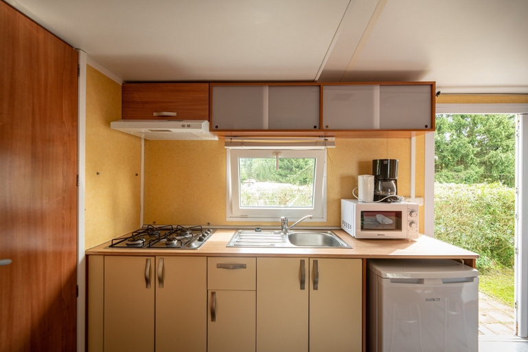 Private kitchen, Mobile Home With Heated Pool, Luxembourg