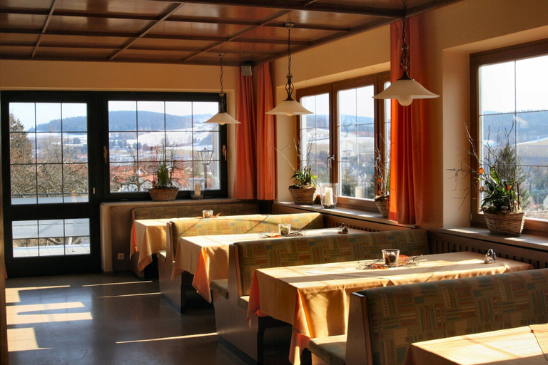 Dining 5, Ideales Gruppenhaus mit Komfortabler Ausstattung, Regen