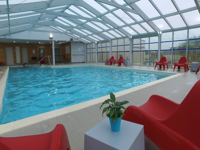 Pool 2, Bayside Apartment in Bleriot-plage, Pas-de-Calais