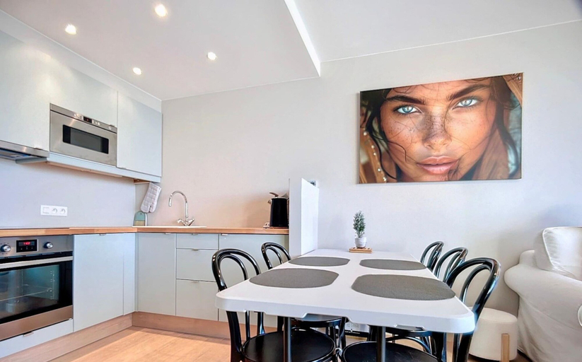 Dining, Lentezon Studio Apartment for 2 People, West-Vlaanderen