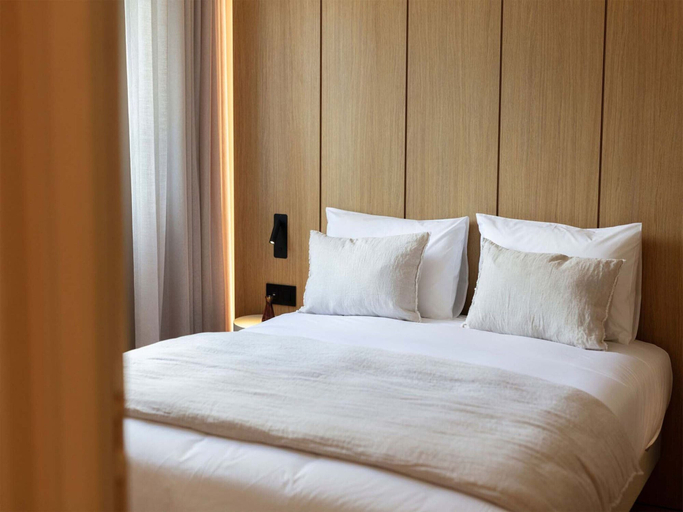 Room 3, Apartment in Baillargues With Heated Pool, Hérault