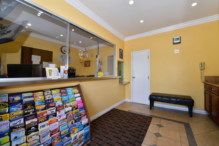 Public Area 5, Americas Best Value Inn Suites La Downtown Sw, Los Angeles