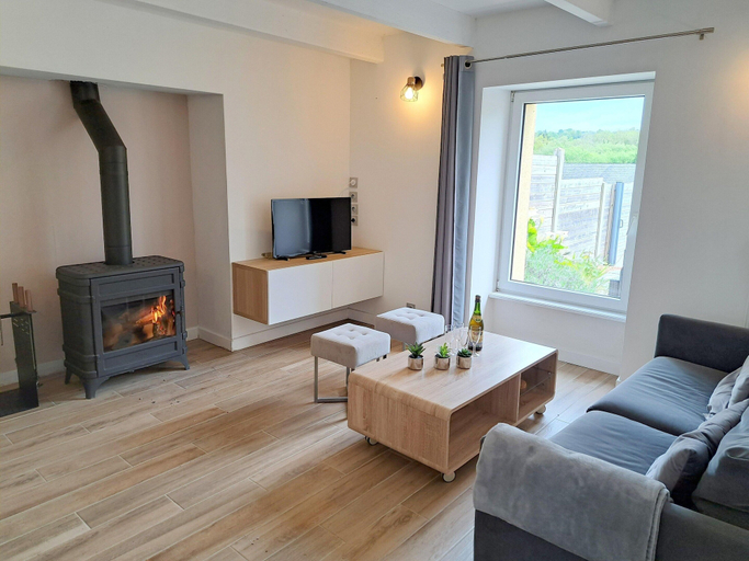 Living room 3, Holiday Home in Brittany Near Telgruc Beach, Finistère