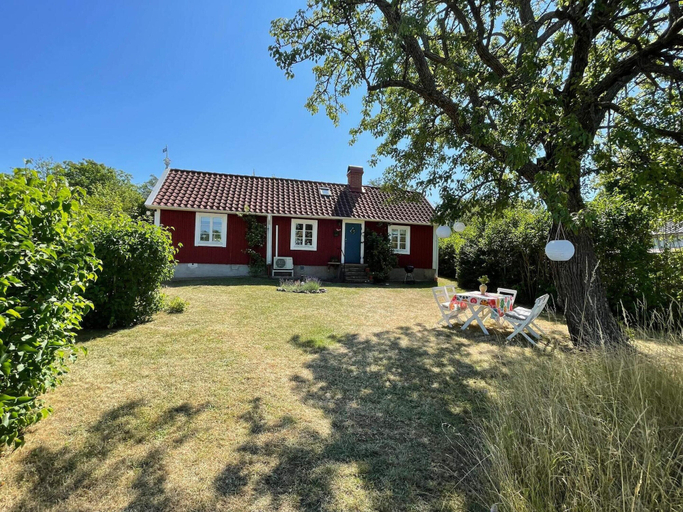 Exterior 2, 4 Star Holiday Home in Borgholm, Borgholm