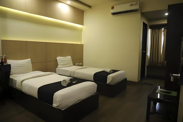 Bedroom 3, Hotel Grand Ambience, Kachchh