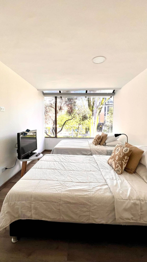 Bedroom 3, Bright 2BR in Parque de la 93, Santafé de Bogotá