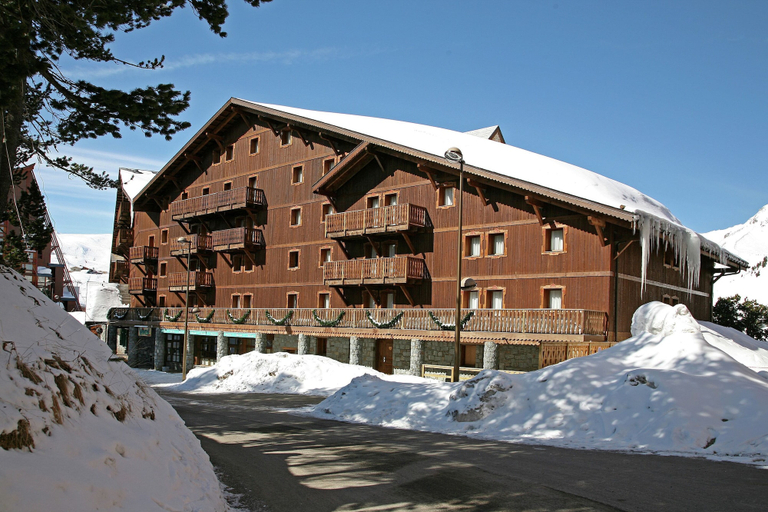 Exterior 2, Chalet in Paradiski With Stunning Ski Views, Savoie