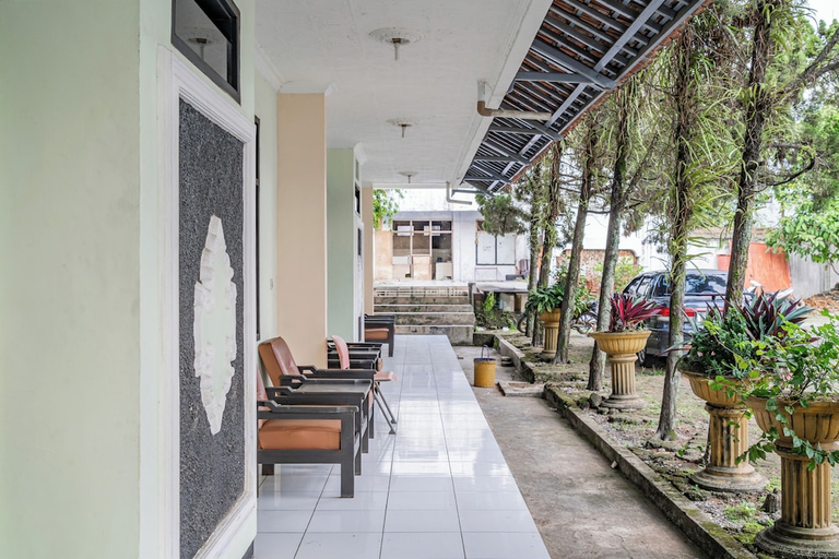 Public Area 3, Collection O Tasikmalaya Near Stadium Wiradadaha Formerly Hotel Abadi, Tasikmalaya