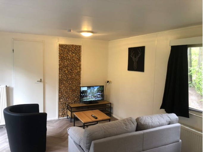 Living room 3, Chalet Near Antwerp and Bobbejaanland Fun Park, Antwerpen