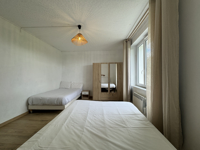 Room 4, Cottage in Saint-vincent Near Le Mans, Sarthe
