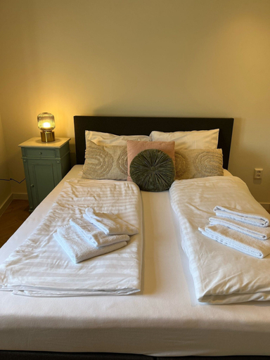 Room 3, Holiday Home in Voerendaal With Garden, Voerendaal