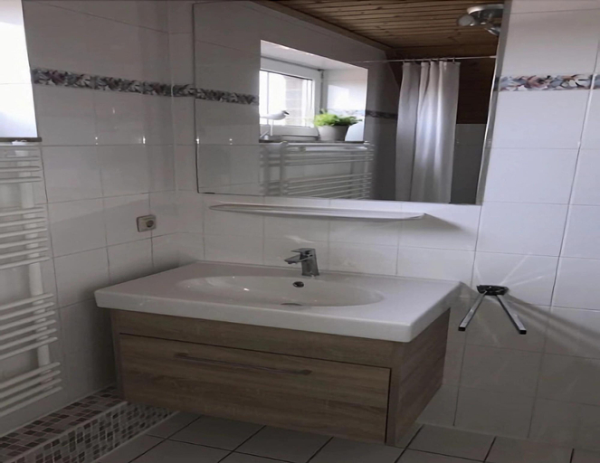 Bathroom 2, Ferienhaus Christina, Burhave, Wesermarsch