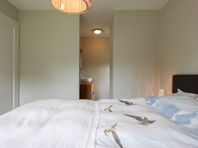 Room 2, Holiday Home in Zeeland With Private Pool, Noord-Beveland