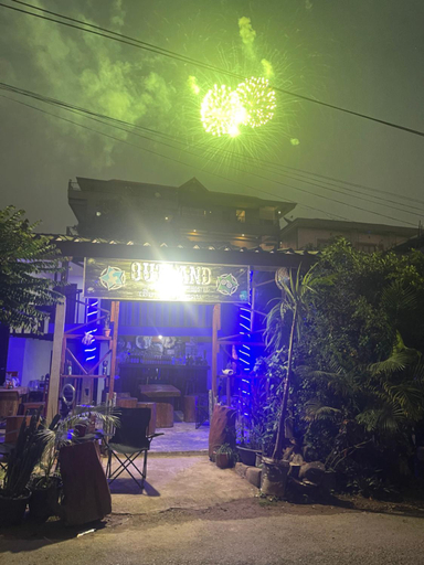 Others 3, Outland house, Vangvieng