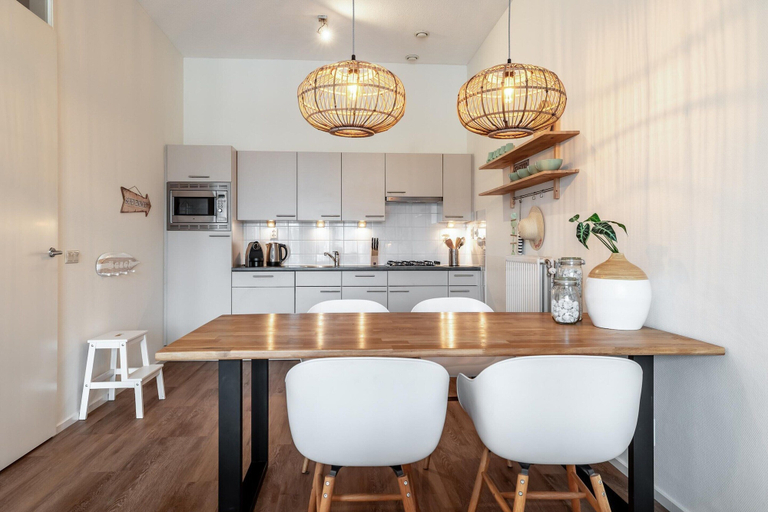 Dining 5, Beautiful Apartment With Harbour Views, The Hague