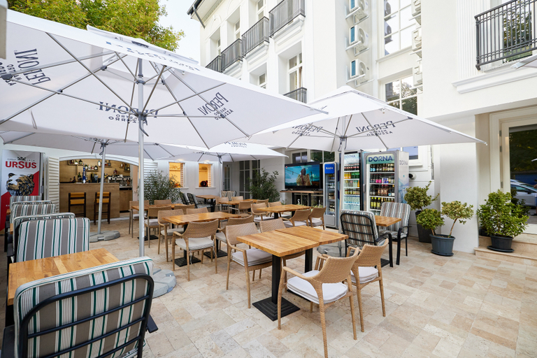 Food & Drinks 5, Carol Park View, Municipiul Bucuresti