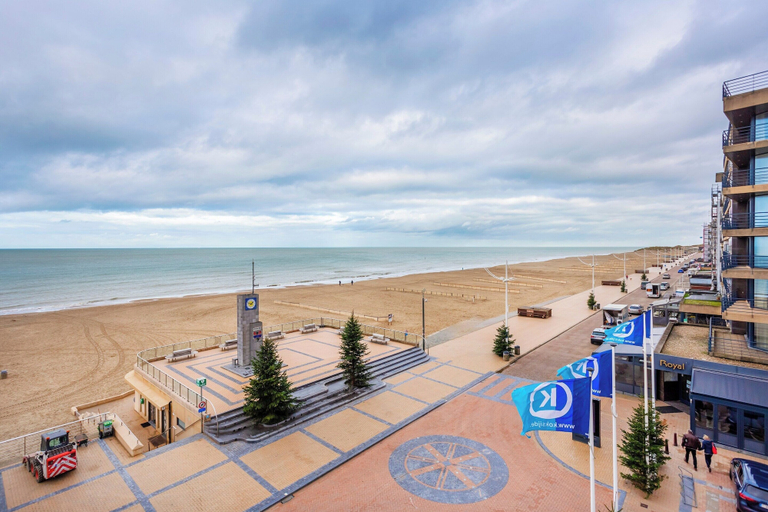 View from property, Modern, Luxurious Corner Flat on the Seafront, West-Vlaanderen
