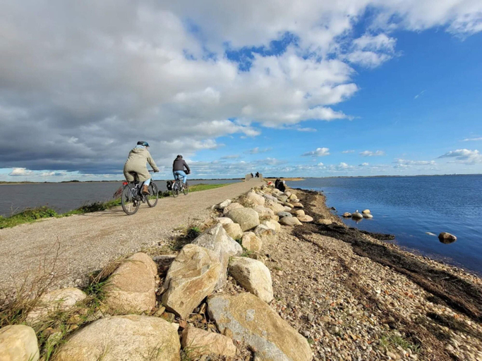 Water view 3, 5 Person Holiday Home in Ringkobing, Ringkøbing-Skjern