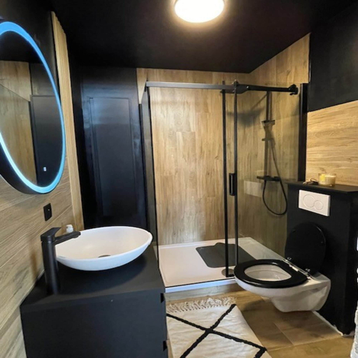Bathroom 5, Apartment in Spa near Thermes & Circuit, Liège
