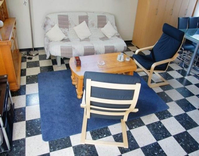 Living room 4, Holiday Home in Petten Near Beach, Zijpe