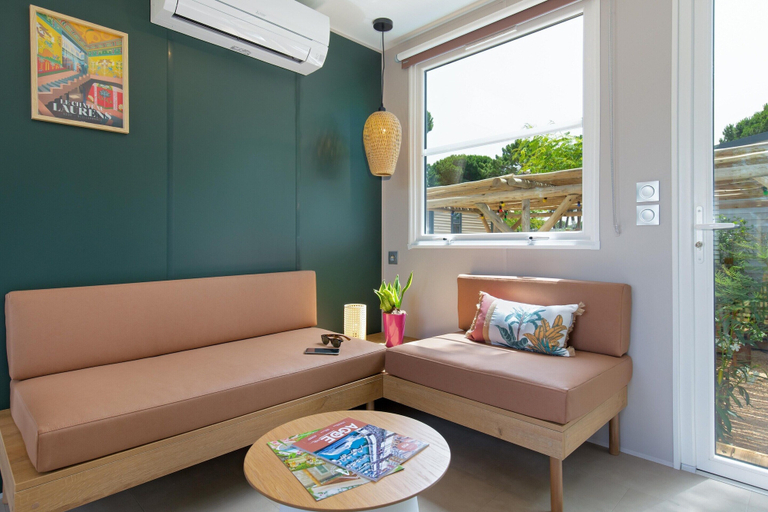 Living room 5, Mobile Home Near Beach, Hérault