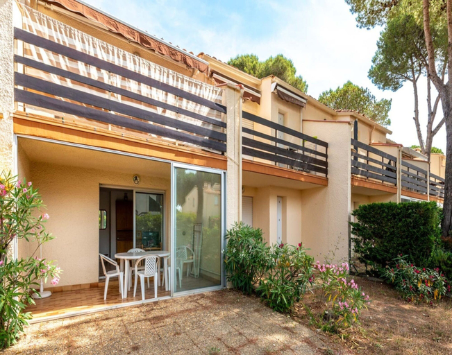 Living room 4, Peaceful Stay Near the Coast, Hérault