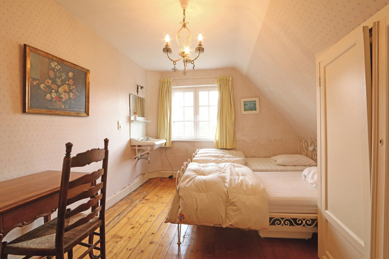 Room 2, Villa in Het Zoute Near the Beach, West-Vlaanderen