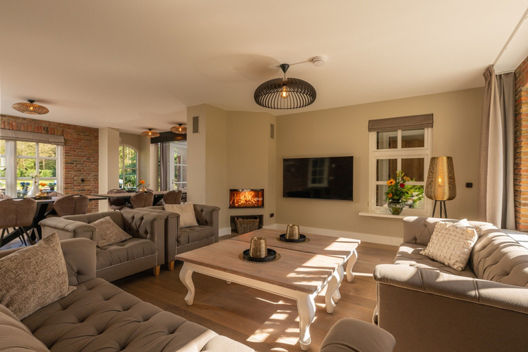 Living room 4, Group House in Twente With Hot Tub, Enschede