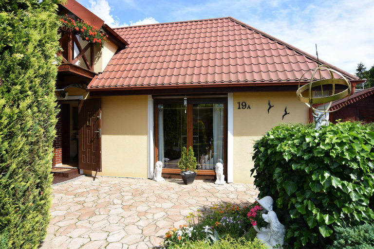 Exterior 4, Holiday Home Near the Lake, Private Garden, Starogard