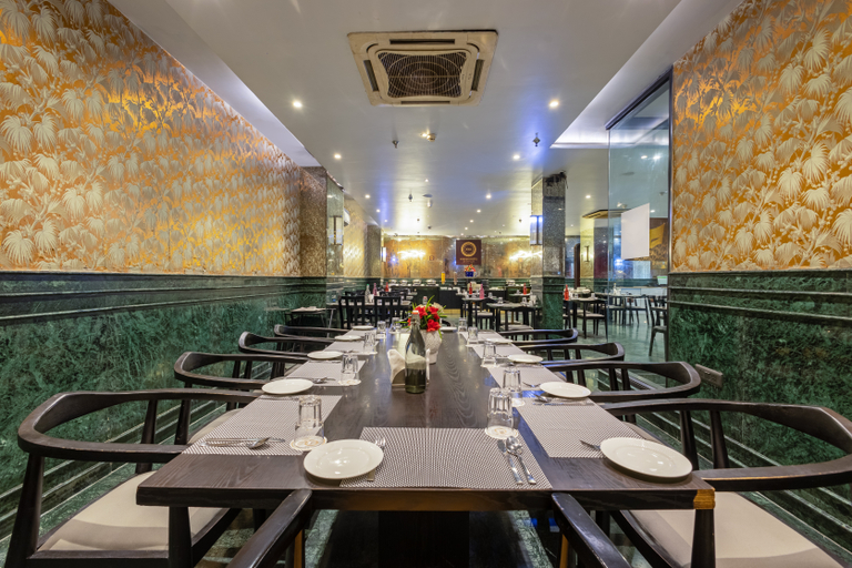 Food & Drinks 5, Foxoso Hotel Delhi Airport, Delhi