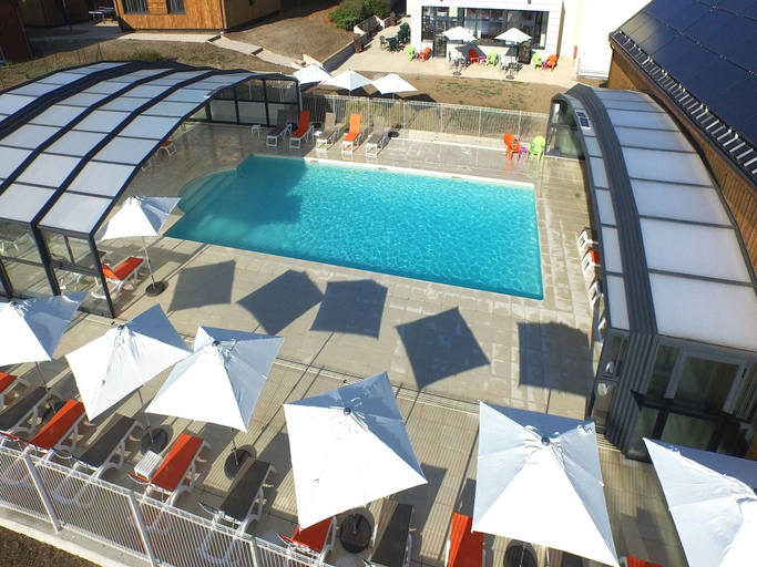 Pool 4, Apartment in Loire Valley Near Chateau Amboise, Indre-et-Loire