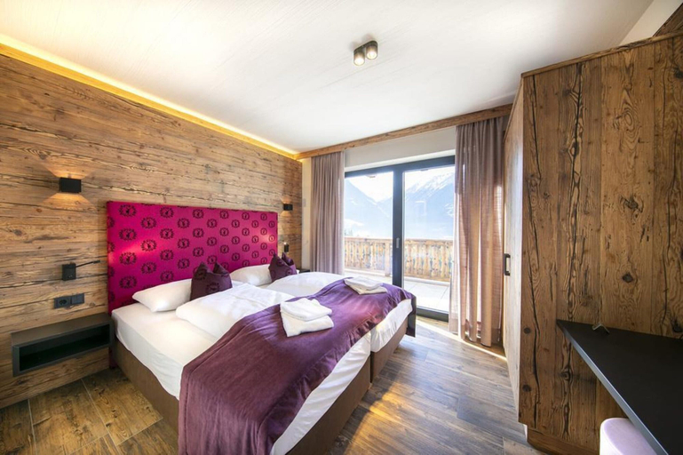 Bedroom 2, Chalet by the Anfangerpiste Ski-lift, Zell am See