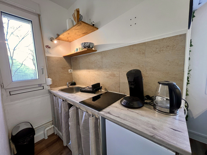 Private kitchen, Quiet & Stylish Home With Garden, Sarthe