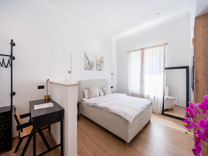 Room 2, Apartment in Koblenz Near Deutsches Eck, Koblenz